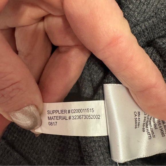 Polo Ralph Lauren XL (18-20) Boys Gray Knit Sweater Pullover Hoodie - Picture 8 of 8